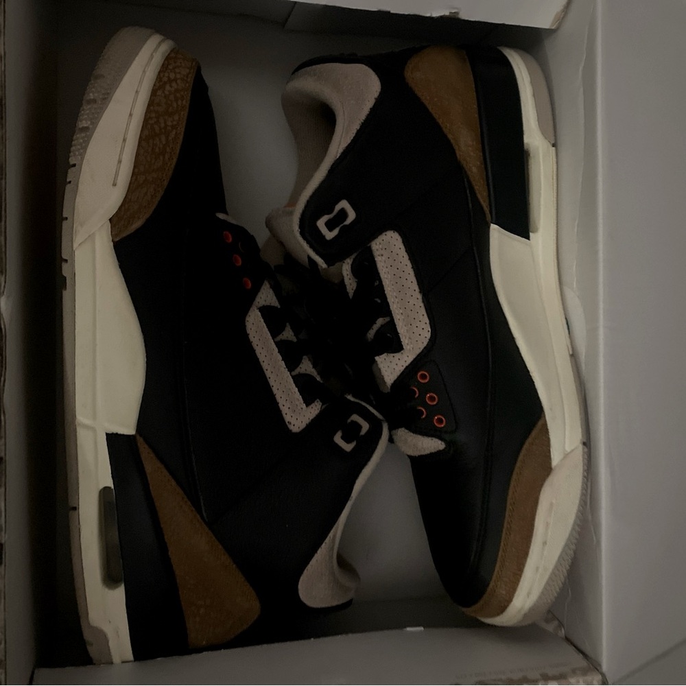 Jordan three dessert elephant